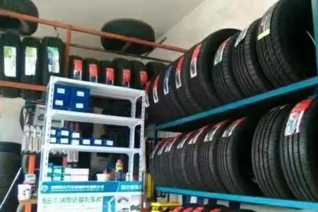三明附近24小时汽车修车店 换胎补胎 高速拖车费用